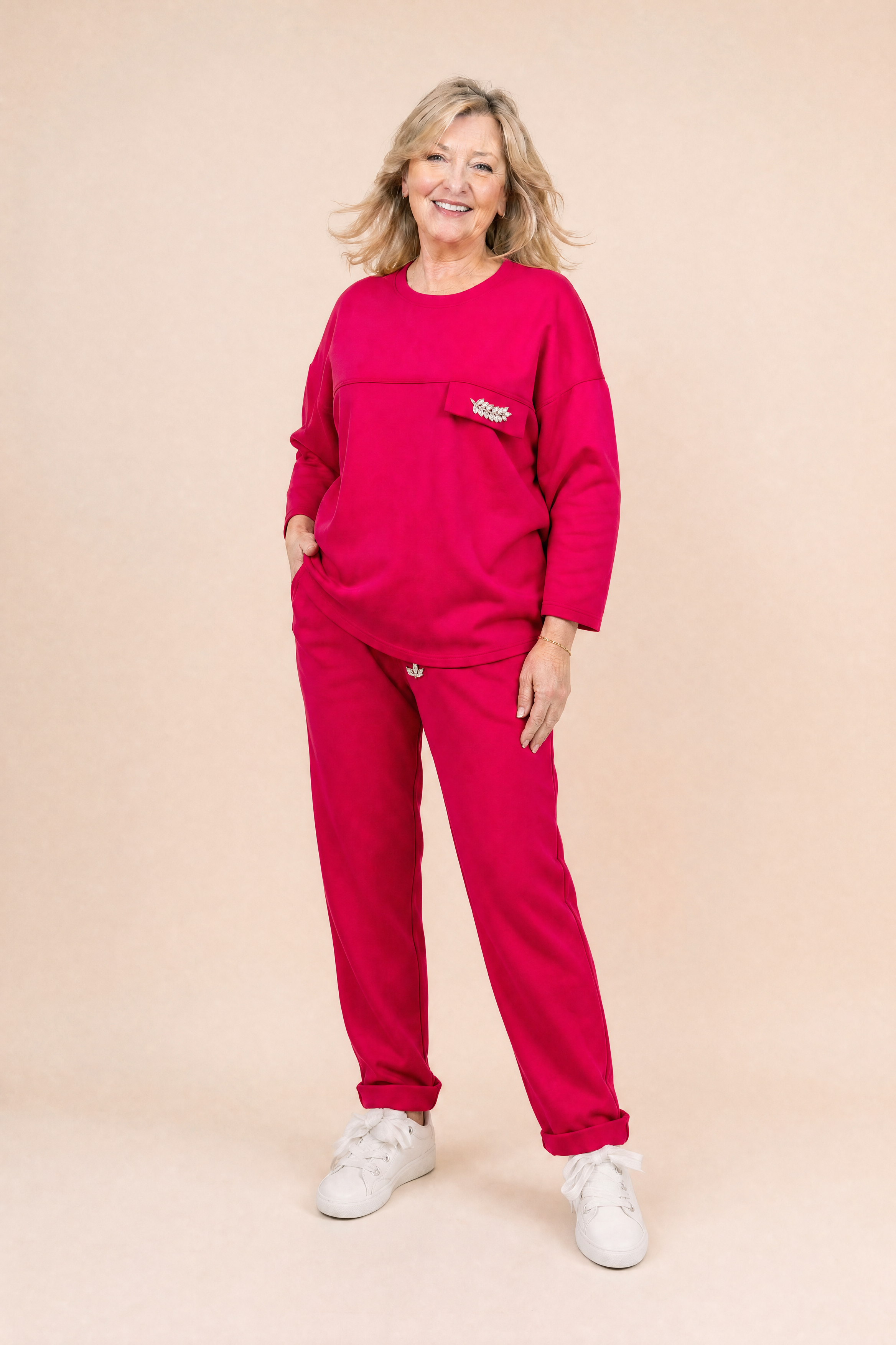 Komplet Dresowy Glamour — bluza z broszką + spodnie | Polska szwalnia
