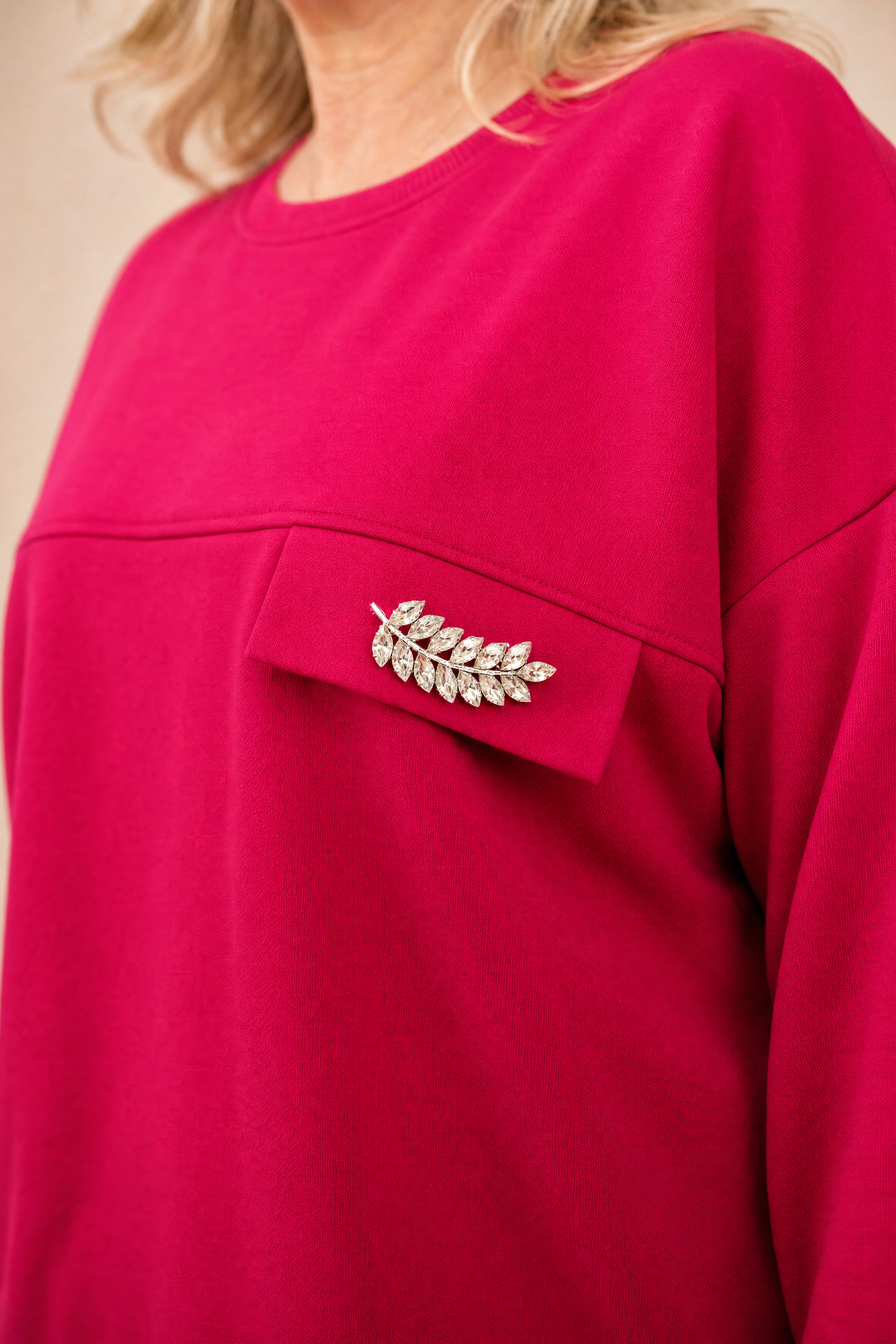 Komplet Dresowy Glamour — bluza z broszką + spodnie | Polska szwalnia