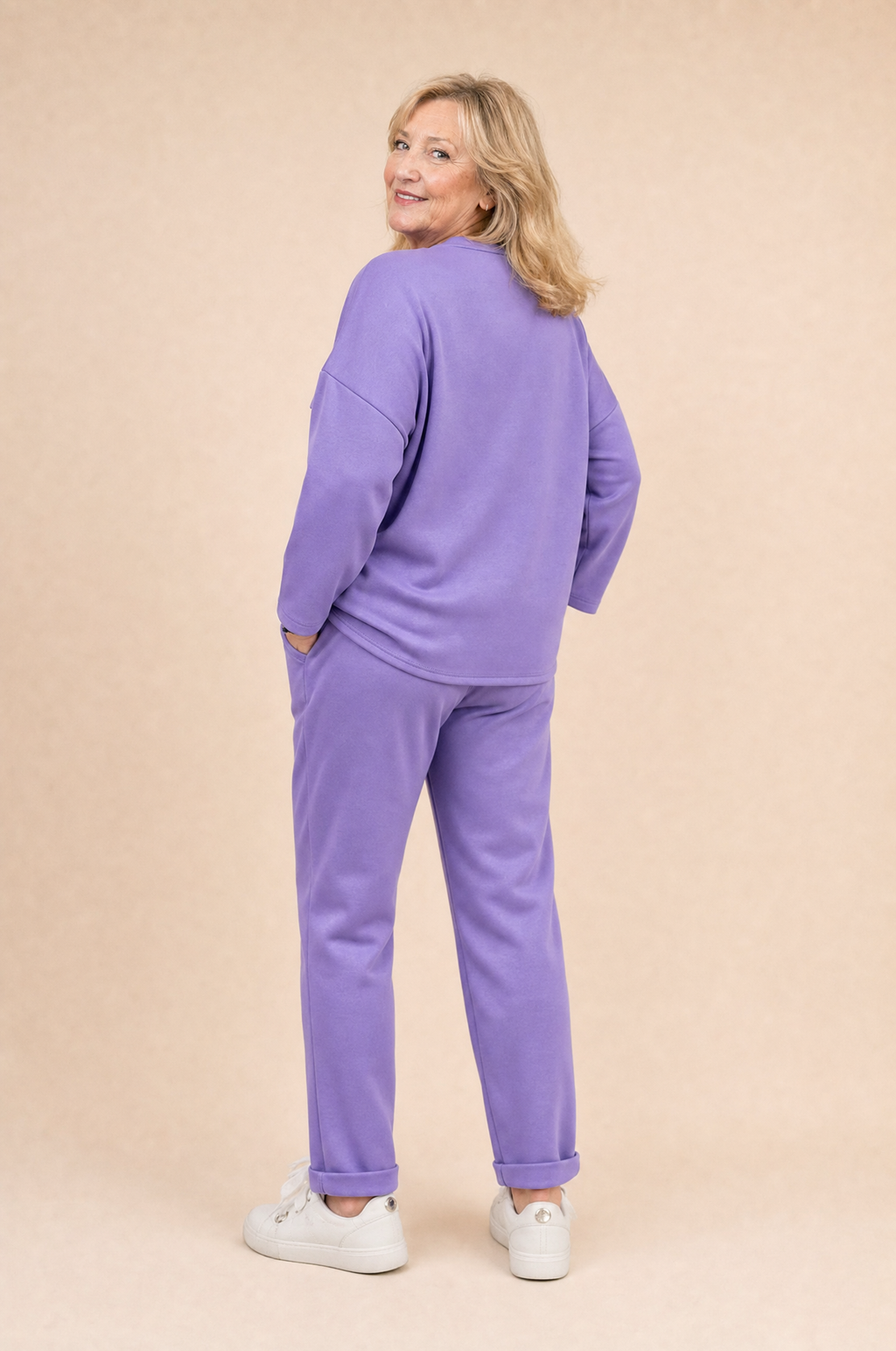 Komplet Dresowy Glamour — bluza z broszką + spodnie | Polska szwalnia
