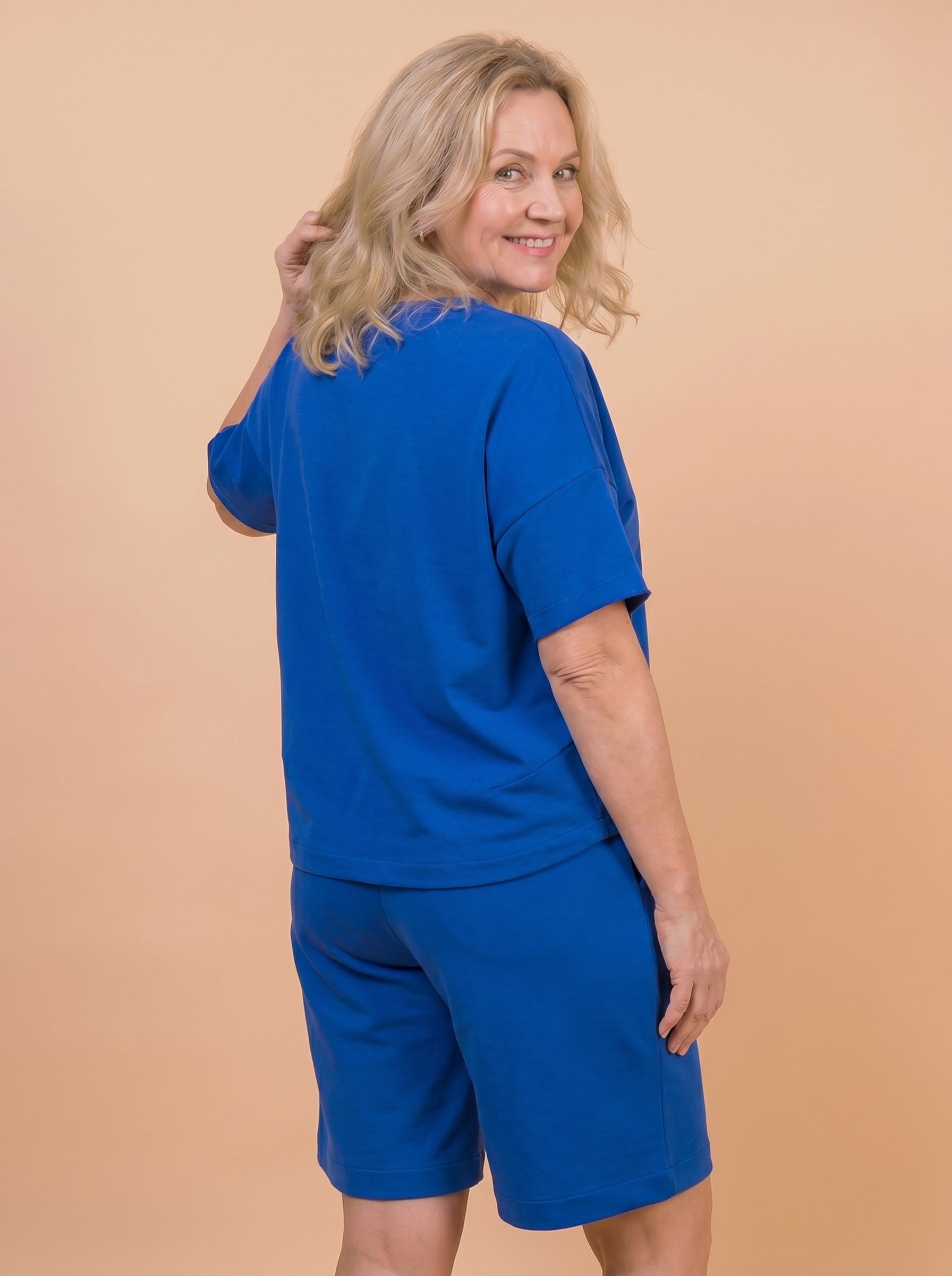 Komplet Letni Masełko — t-shirt oversize i szorty plus size | 100% Masełko (wiskoza) Polska szwalnia