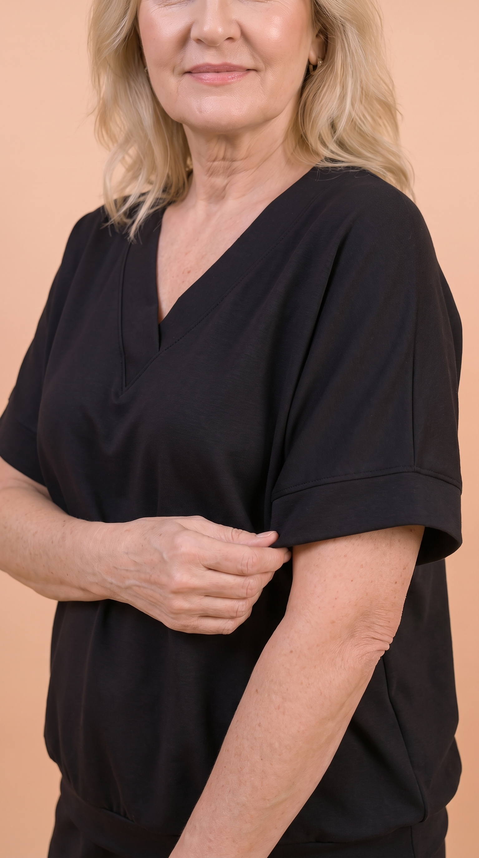 Komplet Letni Masełko — bluzka z dekoltem w serek i szorty do kolan plus size | 100% Masełko (wiskoza) Polska szwalnia