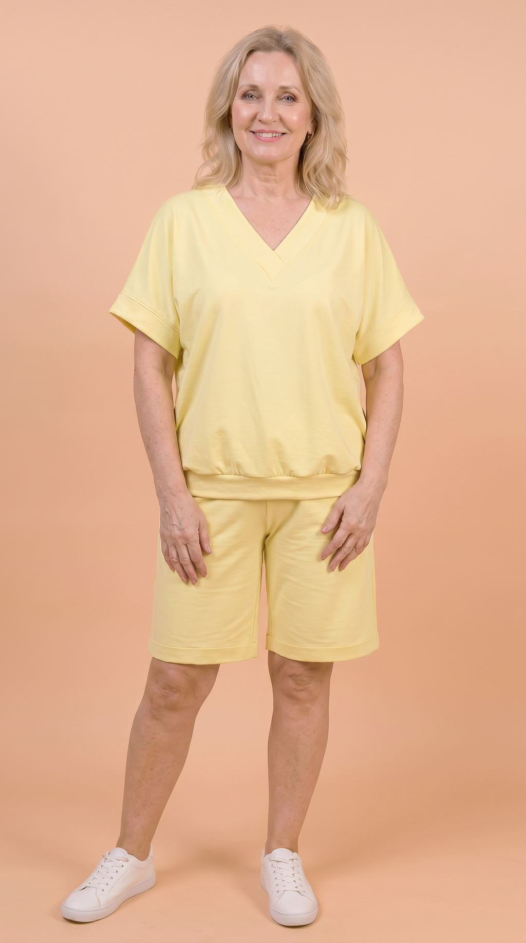 Komplet Letni Masełko — bluzka z dekoltem w serek i szorty do kolan plus size | 100% Masełko (wiskoza) Polska szwalnia